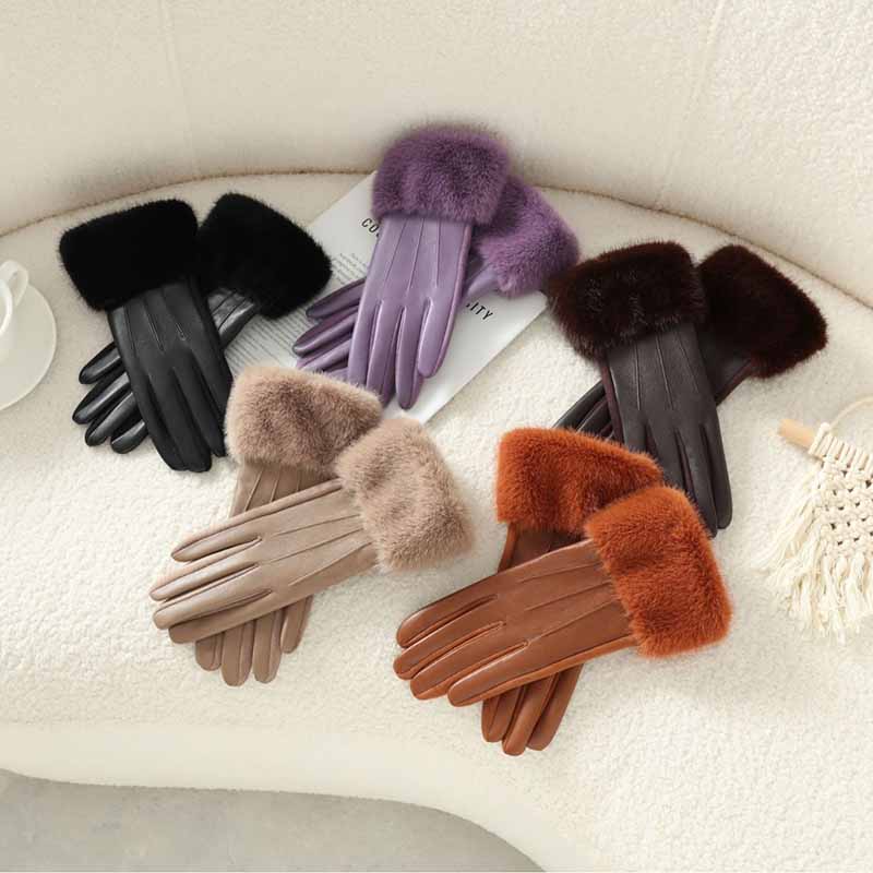 Avelina Faux Fur Winter Gloves