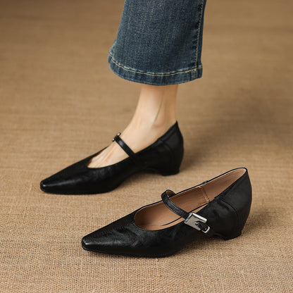 Maeve | Pointed-Toe Mary Jane Flat