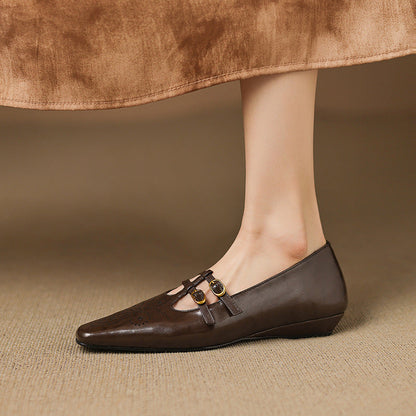 Lorraine | Brogued Double-Strap Mary Jane Flat