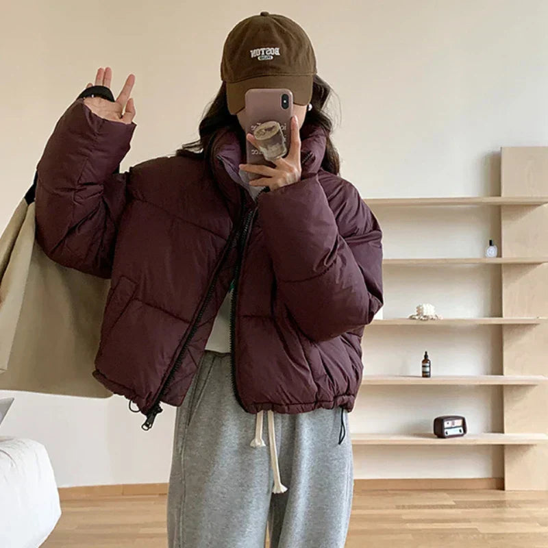 Women's cropped puffer jacket with high collar