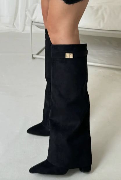 CERVINA Suede Boots Black