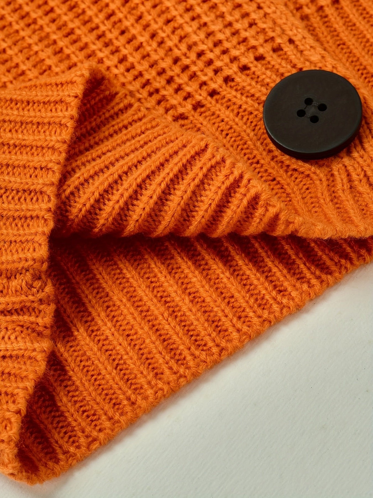 Florence | Textured Ribbed Knit Sweater with a Refined Collar